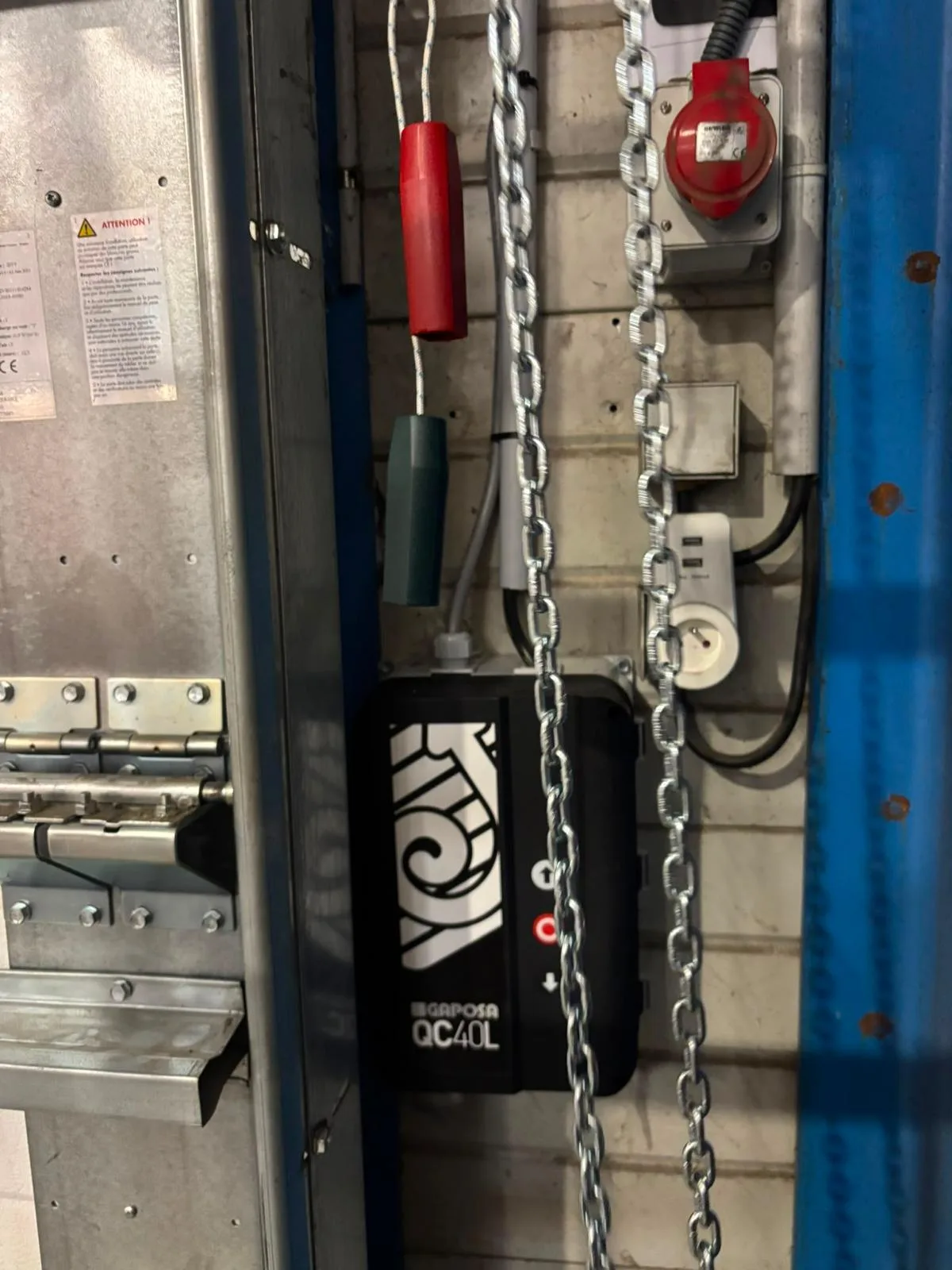Motorisation de rideau métallique à Marseille 7